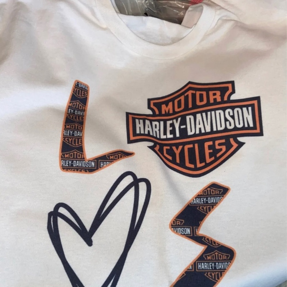 Harley Love Shirt - Picture 2 of 4